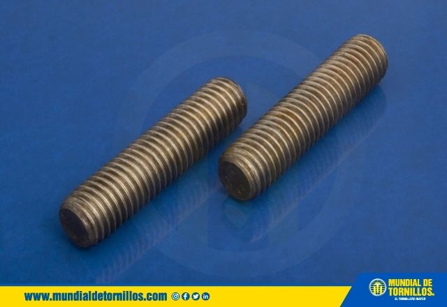 Tornillos Espárragos